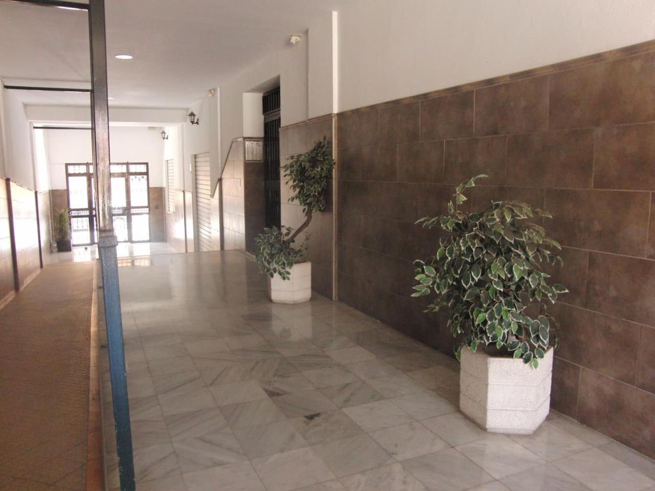 Apartamento Junto A El Corte Ingles Algeciras 3 Exterior foto